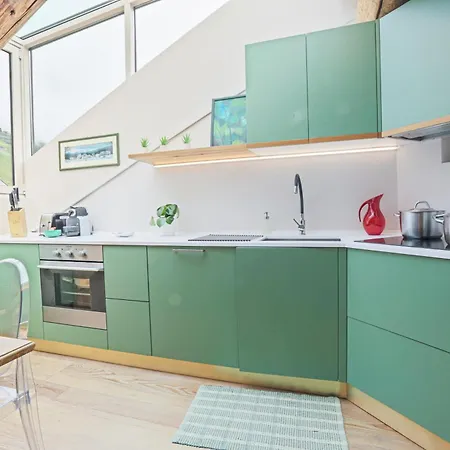 The Dream - Elegant Apartment, 5 Minutes From St Moritz Apartment
