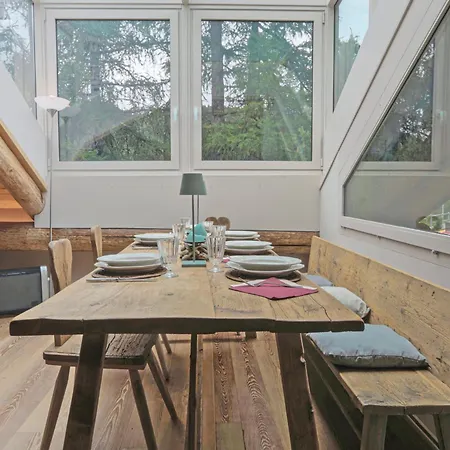 The Dream - Elegant Apartment, 5 Minutes From St Moritz Apartment