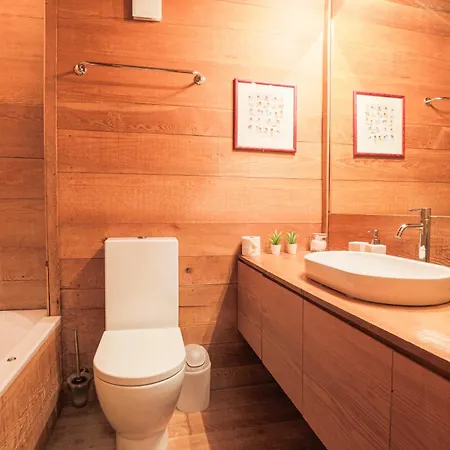 The Dream - Elegant Apartment, 5 Minutes From St Moritz Apartment *